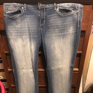 Lei Bootcut Jeans